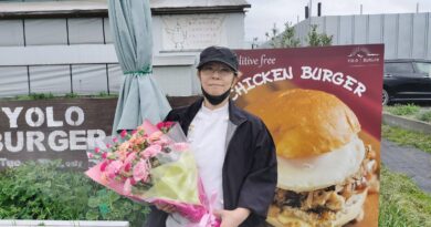 ありがとうYOLO BURGER！お疲れ様でした。